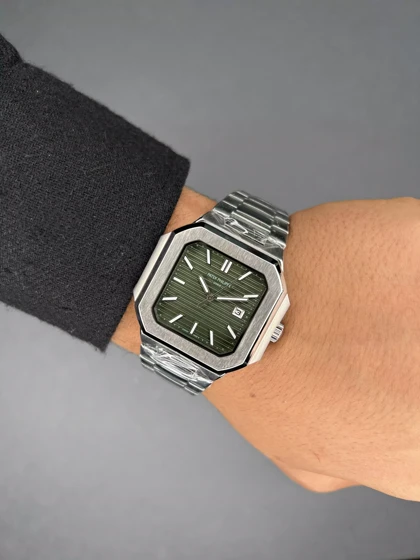 پتک فیلیپ کوبیتوس صفحه سبز Patek Philippe Cubitus