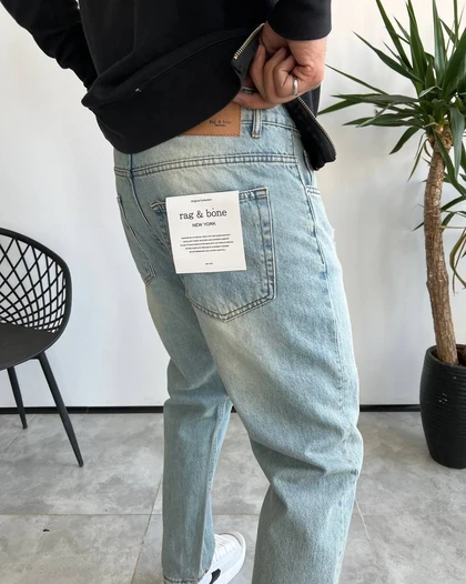 شلوار مام فیت آبی یخی کثیفشور زاپ‌دار RAG&BONE