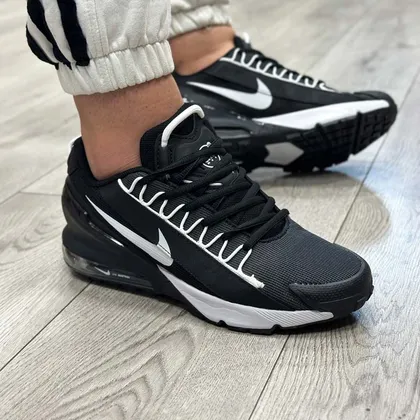 کتانی مردانه مدل نایک ایرمکس پلاس nike air max رنگ مشکی کپسول دار