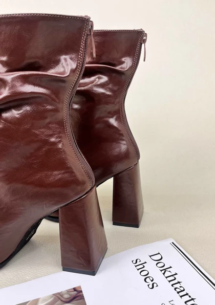 نیم بوت پاشنه‌دار زنانه پشت زیپ طرح چروک دار ژیوانشی GIVENCHY کد 1700