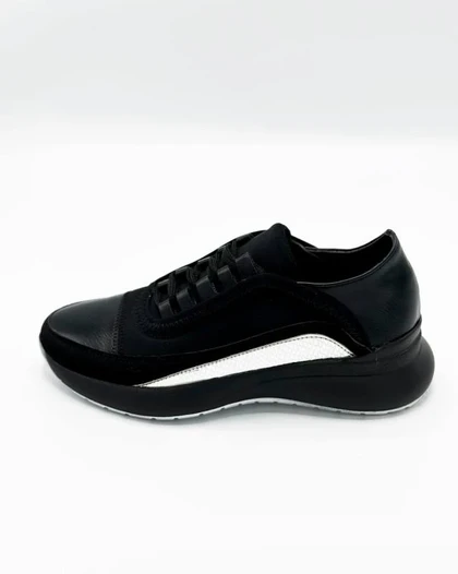 کفش راحتی زنانه مدل Stradivarius Sneakers - SKp47