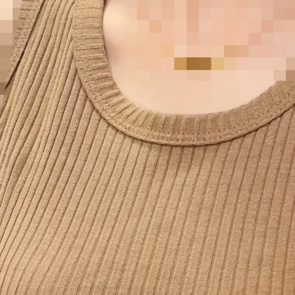 تاپ یقه گرد حلقه‌ای