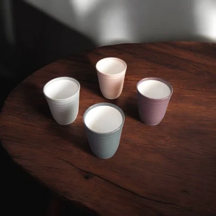 لیوان رنگی پلاستیکی مسافرتی