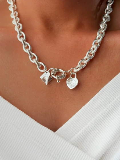 گردنبند و دستبند Tiffany تراشه (خرید به صورت جداگانه)