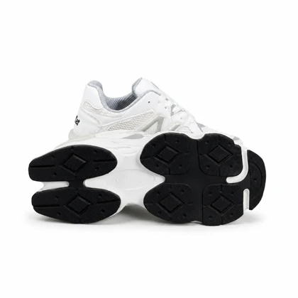 کفش کتانی زنانه مدل نیوبالانس 9060 سفید طوسی New Balance 9060