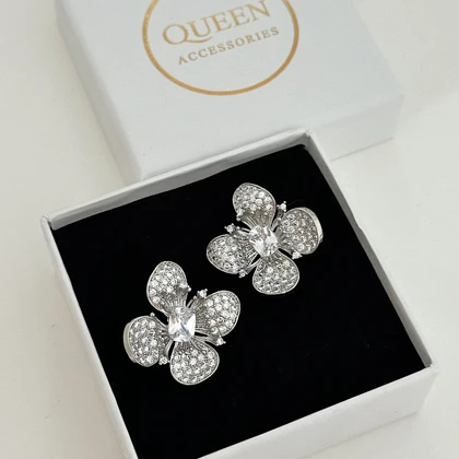 گوشواره طرح جواهر گل کد 677