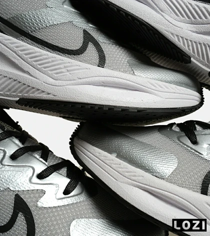 کفش کتانی بزرگ پا طوسی NIKE zoom x smiley