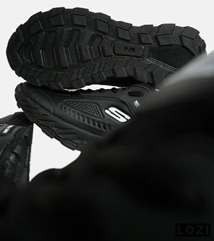 کفش کتانی مردانه مشکی SKECHERS water repellent
