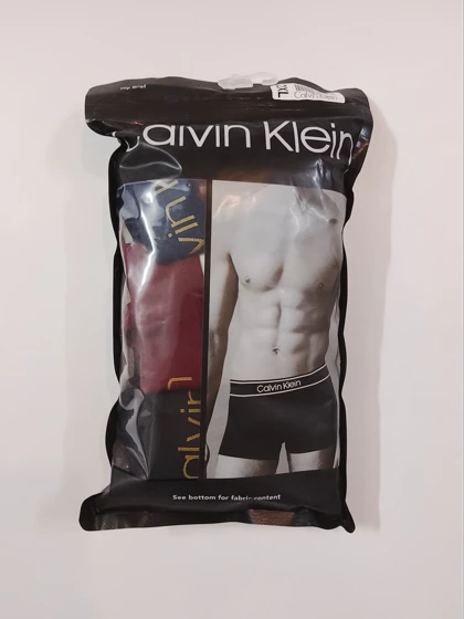 پک 3 عددی شورت مردانه نیم‌پا کلوین کلین (Calvin Klein) مشکی، سفید و سرمه‌ای