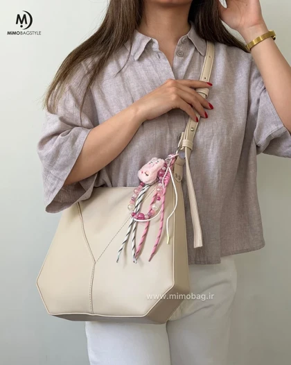 کیف زنانه مثلثی