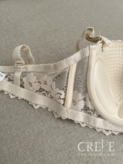 ست اسفنجی دکلتهchanvieleen