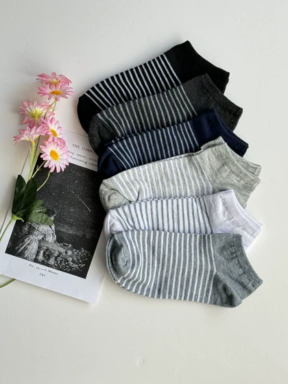 جوراب زنانه دلنیا