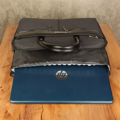 کیف اداری مردانه بیورا مدل eez100