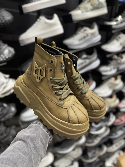 نیم بوت لژدار مردانه نیکدولف سبز