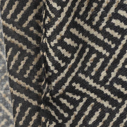 شال طرح خطی زنانه - 39251734