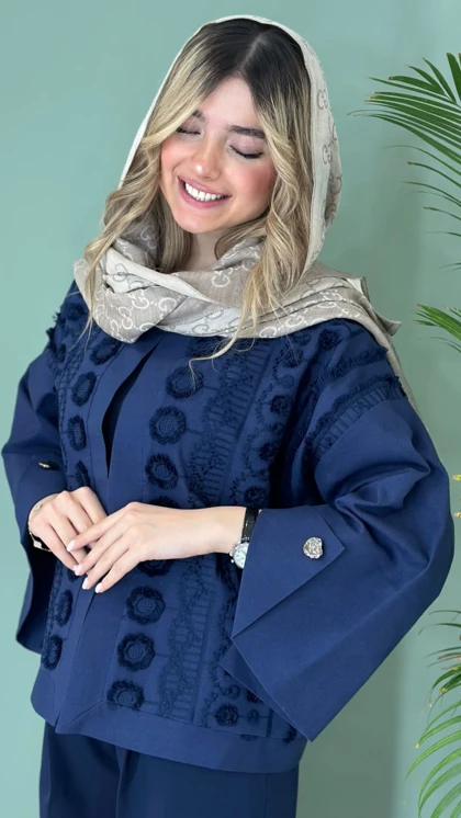 کت گلدوزی
