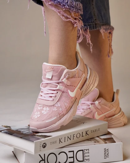 کتانی زنانه نایکی وی تو کی V2K گل‌دار