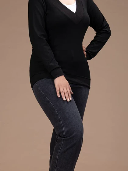بلوز زنانه تریکو یقه هفت آستین بلند ستیلا