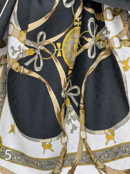 شال نخی طرح دار