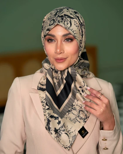 روسری Dior ابریشم دور دست دوز (قواره 90) 30144