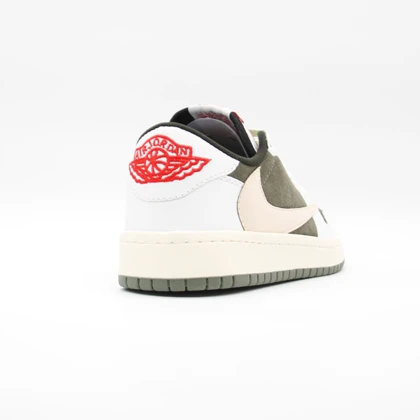 نایک ترویس کرم سبز کد 6855