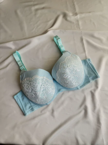 سوتین شیردهی فنردار ابرنازک کد: 11567