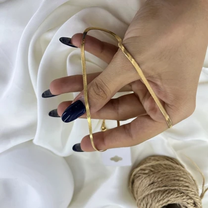 گردنبند زنانه ماری مدل زرین ژوپینگ رنگ ثابت طلایی ضد حساسیت
