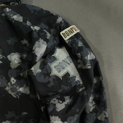 SIZE XL-L کاپشن اسکی گورتکس چریکی استوک اورجینال برند BONFIRE امریکا