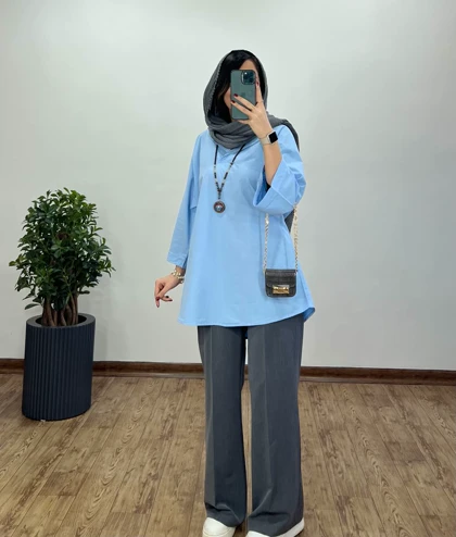 مانتو گلدوزی زنبق(ایراد دار)
