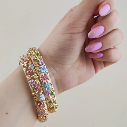 تکدست خلیجی میناکاری