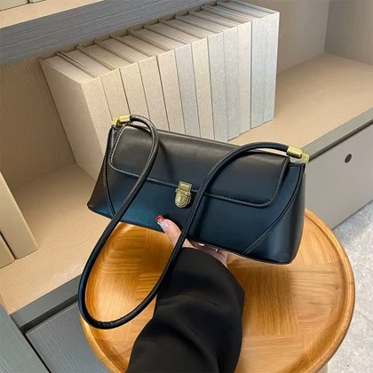 کیف دوشی وارداتی زنانه برند FASHION&BAGS کد FS989