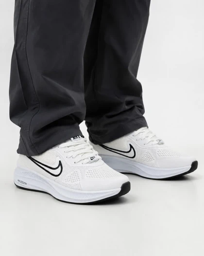 کفش کتانی مردانه و بزرگ پا مدل نایک زوم سفید NIKE ZOOM