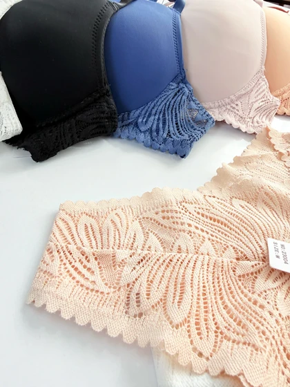 ست شورت و سوتین فنر دار هارنس دار گیپور