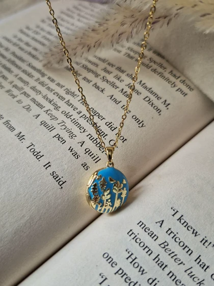 گردنبند لاکت میناکاری