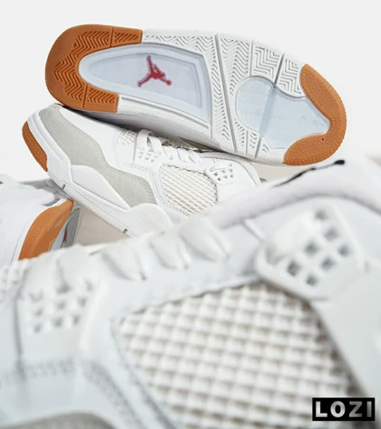 کتانی ساق‌دار بزرگ پا سفید Nike air jordan 4