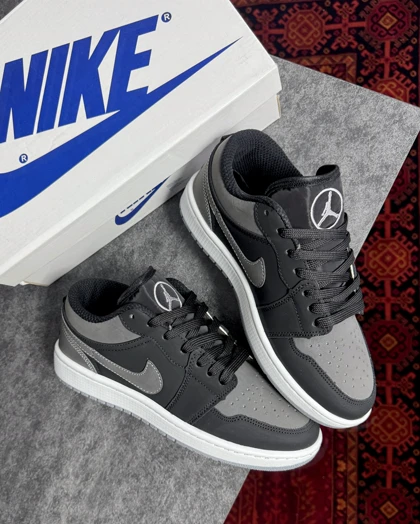 کتانی جردن وان