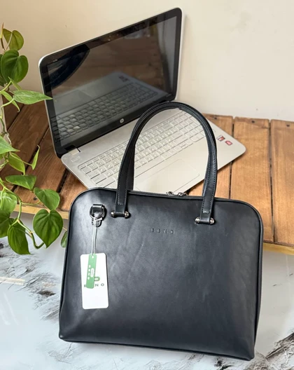 کیف دانشجویی مستو