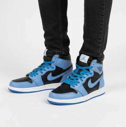 کتانی مردانه جردن وان ساق‌دار مشکی آبی