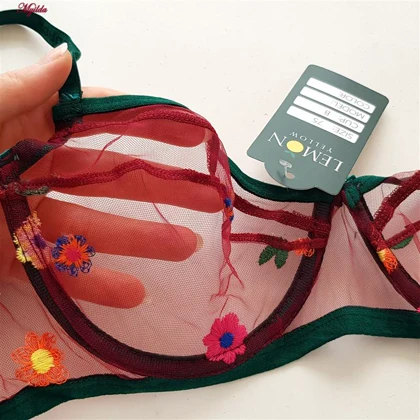ست شورت و سوتین زنانه لیمون مدل فانتزی بابونه زرشکی کد 4699-10502