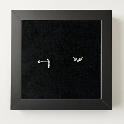 پیرسینگ نقره گوش نگین‌دار طرح بال فرشته (جفت)