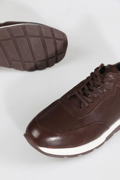 کفش های روزمره مردانه deribank