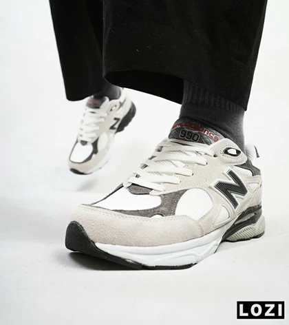 کفش کتانی کرم سفید NEW BALANCE 990