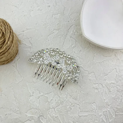 تاج و شانه مو زنانه جواهری درخشان مدل لومی‌نل نقره‌ای