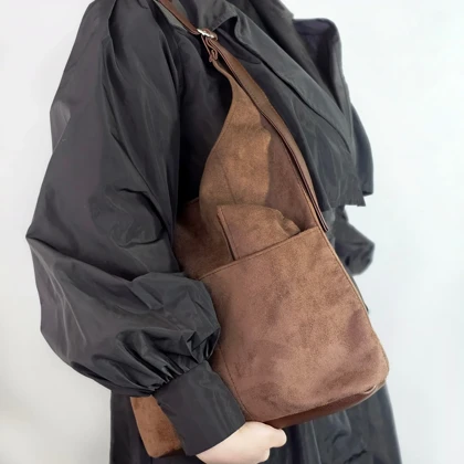 کیف جیر دوشی زنانه هیوا کد 9500