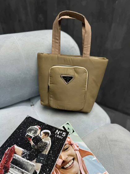 کیف جیب‌دار PRADA