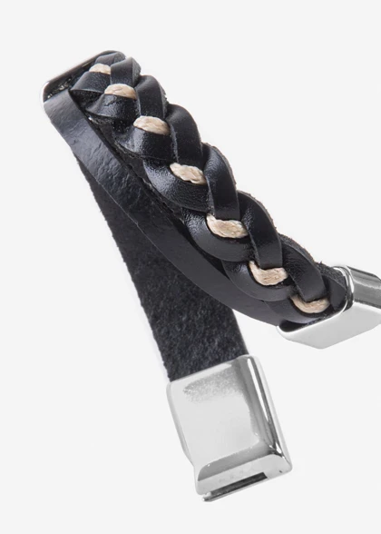 دستبند چرم 2411935