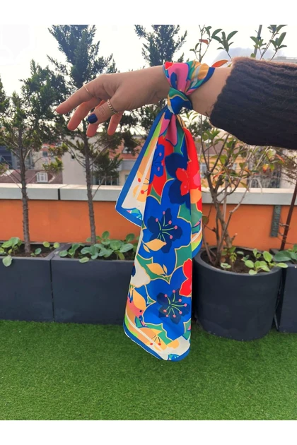 شال و روسری tarzinisec tarzinisec