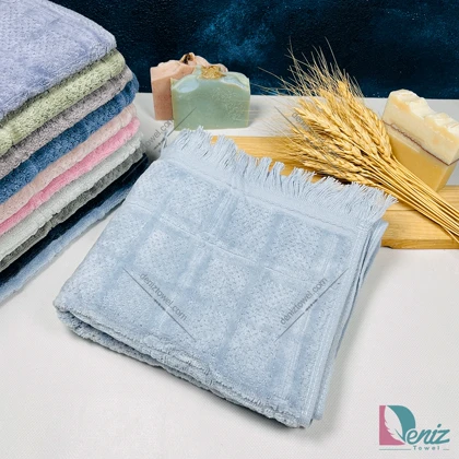 حوله دستی طرح مارتا رنگ نقرابی