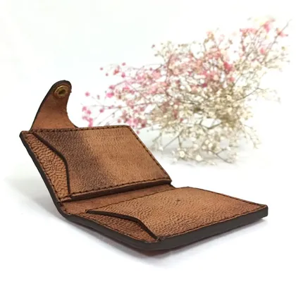 جاکارتی چرم طبیعی گاوی دکمه دار