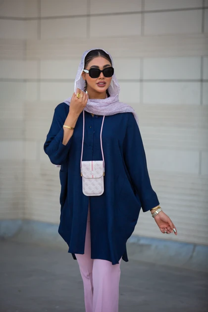 مانتو لوئیز جودون بانو